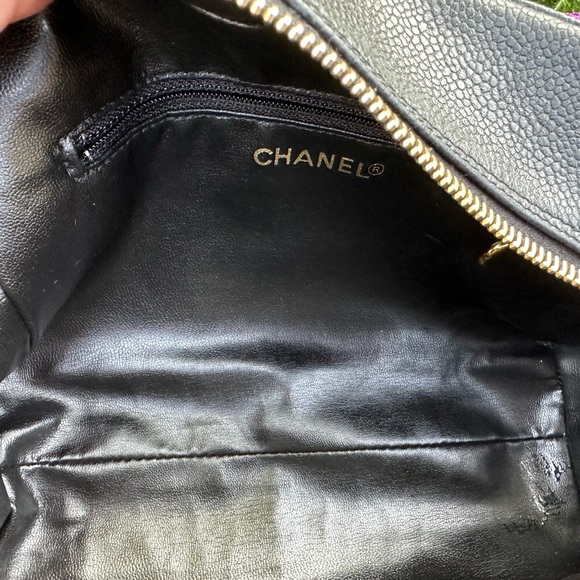 🖤Rare Chanel caviar, vintage vanity, cosmetic, toiletry bag - Picture 11 of 16